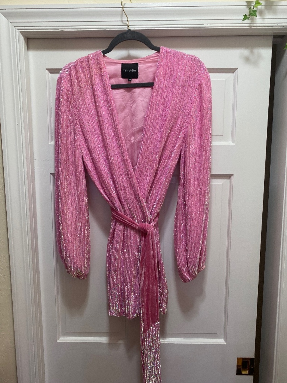 Retrofete Gabrielle SEQUIN bubble gum pink robe dress XS LONG SLEEVE